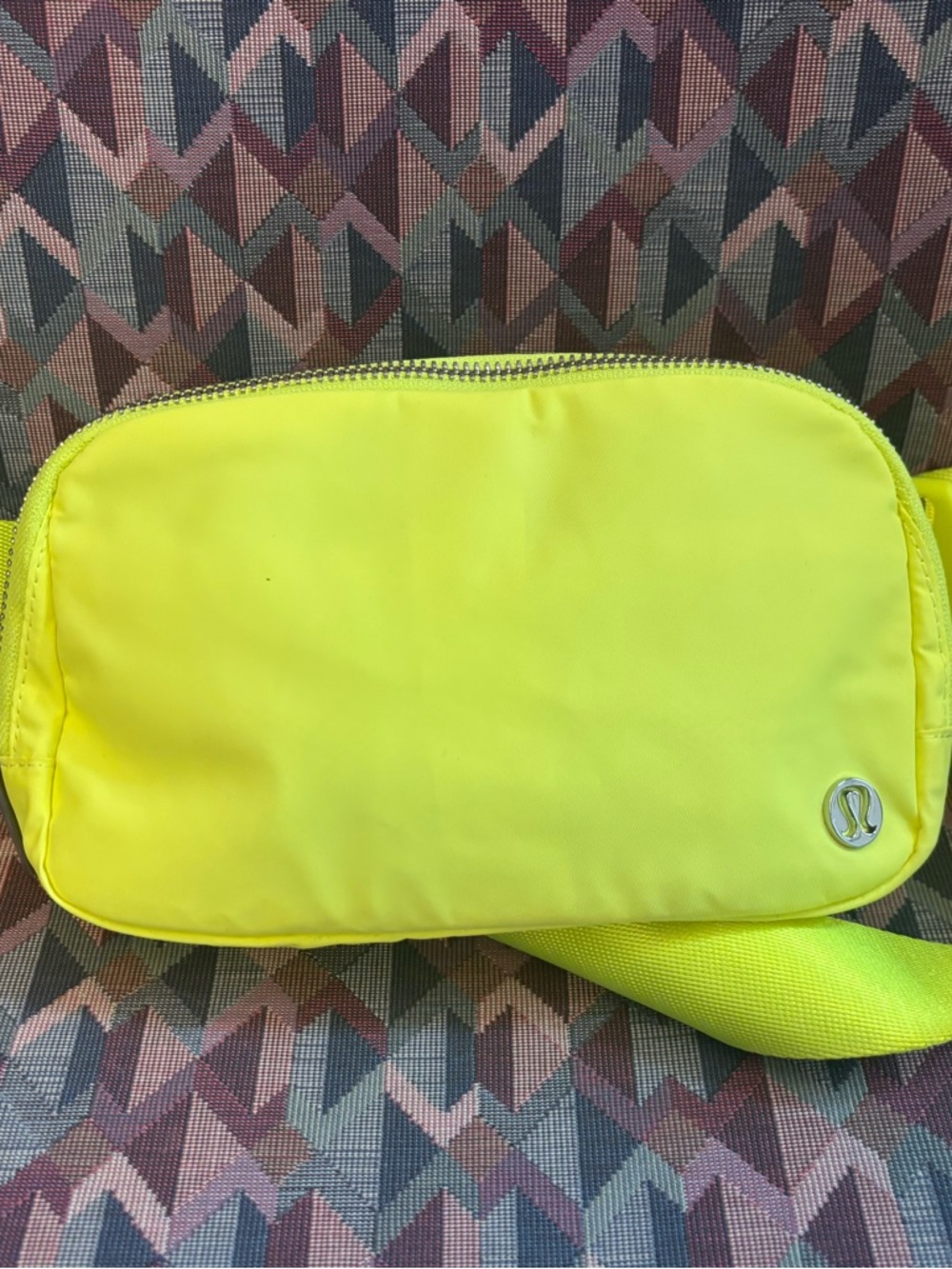 lululemon MAKE AN OFFER!! Bright Yellow BeltBag